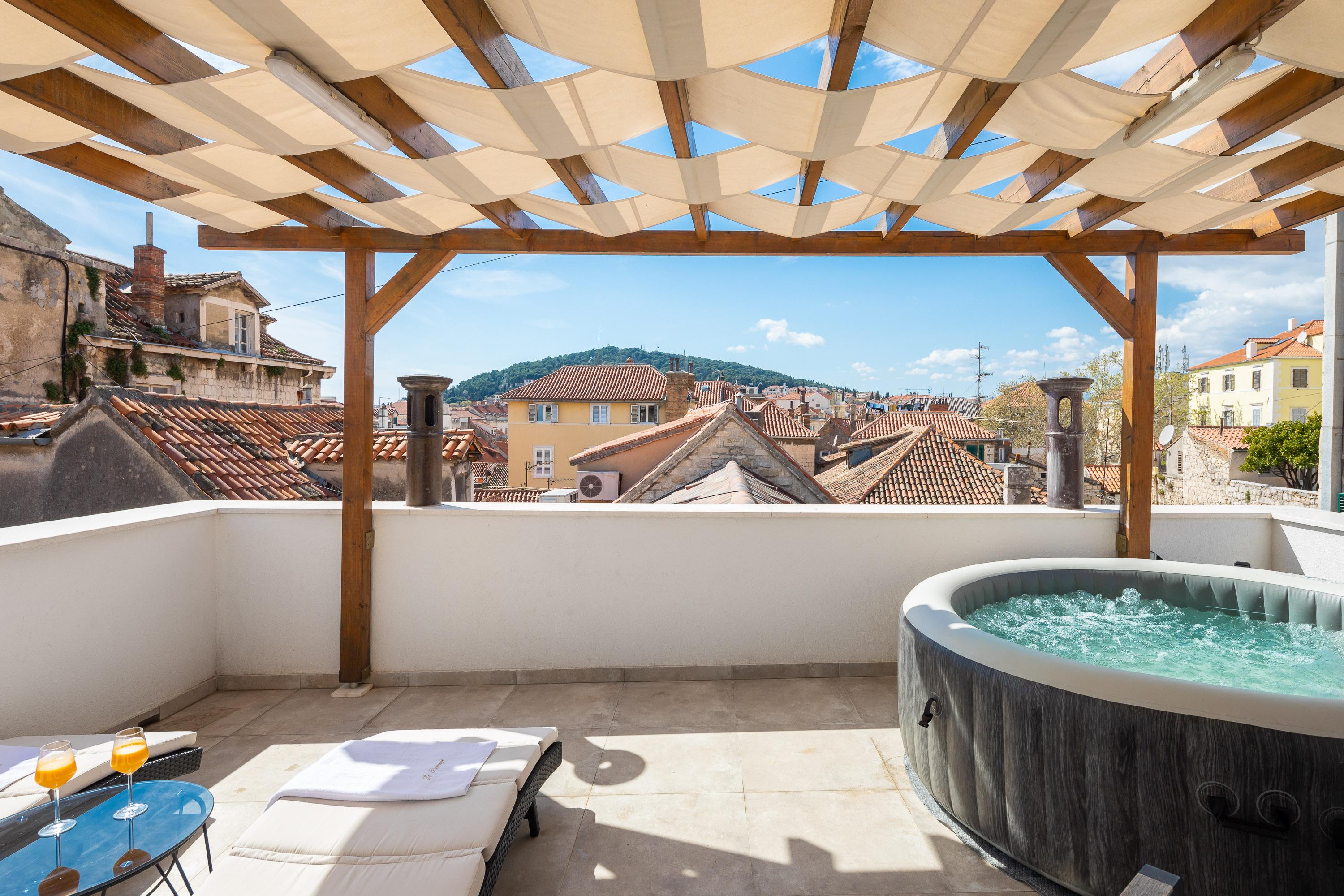 Le Premier Luxury Rooms Split Luaran gambar