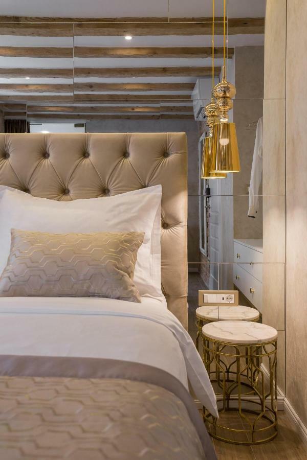 Le Premier Luxury Rooms Split Luaran gambar