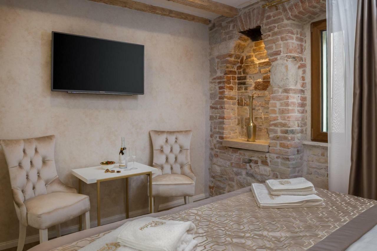 Le Premier Luxury Rooms Split Luaran gambar